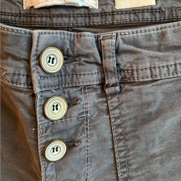 Anthropologie Buttonfly Shorts Sz. 26 Wanderer Fit Gray Utility Pockets Casual - Picture 4 of 5